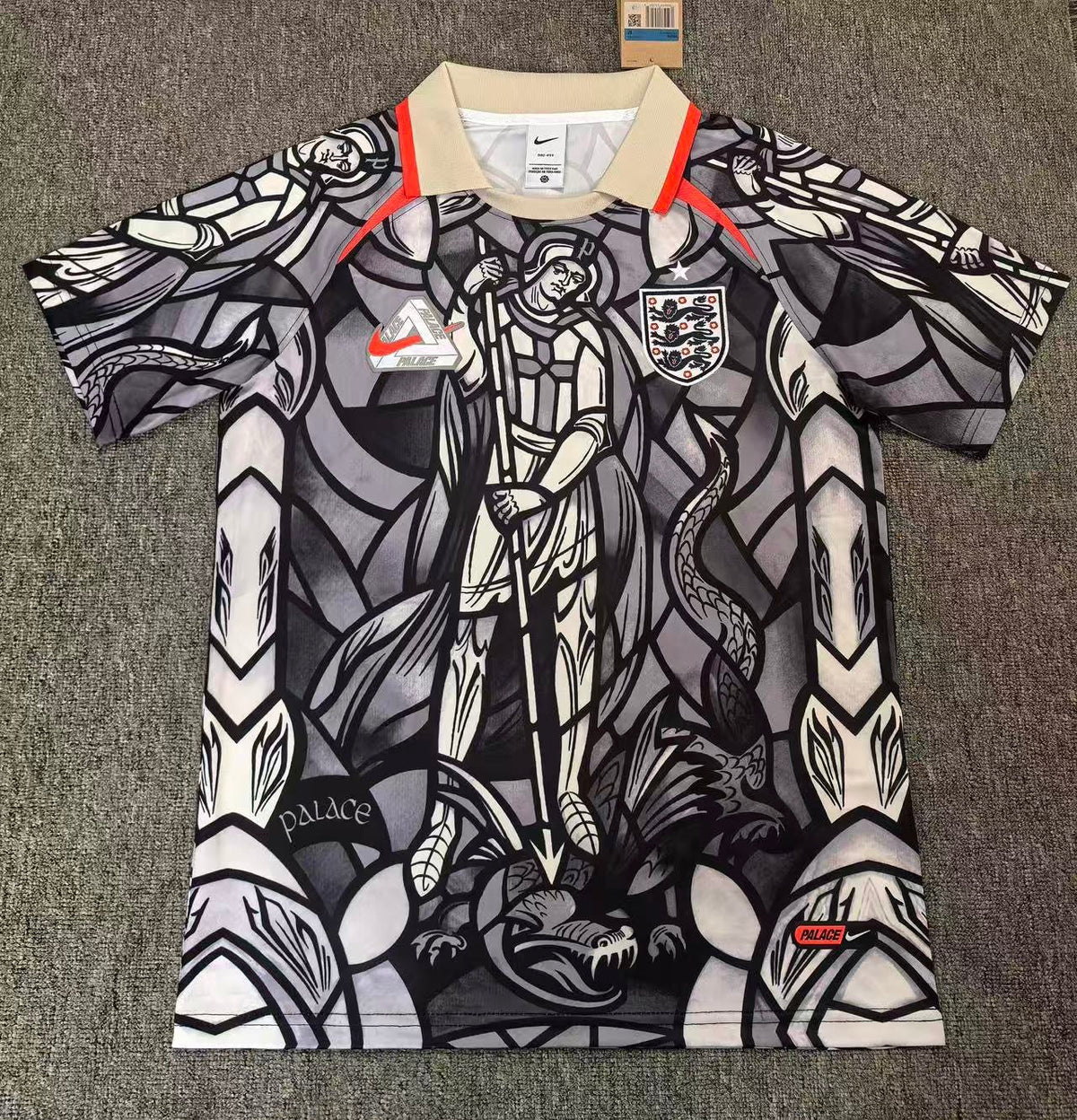 Maillot Angleterre x Palace x Nike – Edition Collector
